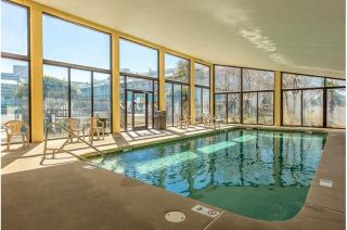 Seaside Orange Beach, Gulf Front, Tennis, and Pools! - 9