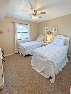 Seaside Orange Beach, Gulf Front, Tennis, and Pools! - 5