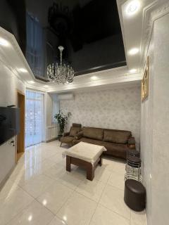 Sunrise Apartment Batumi - Batumi - 9