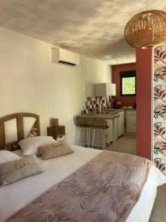 Les Gîtes W''elles''come - Cotignac - 0