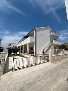 Apartmani Ostro Trogir - Trogir - 9