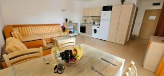 Apartment Hany - 3 pools, SPA, gym, playgrounds - 9