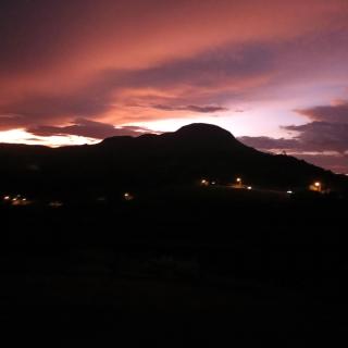 Quarto com vista para montanhas a 5 minutos da Estrada do Vinho - 0