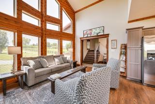 Scenic Getaway with Deck 7 Mi to Mammoth Cave Park! - 7