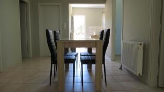 Comfortable and Spacious Home Near Beaches - Aigio - 6