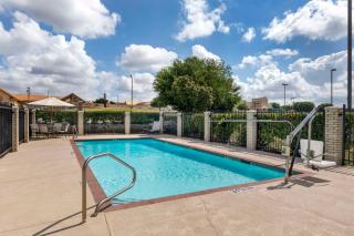 Best Western Plus Lake Worth Inn & Suites - 5