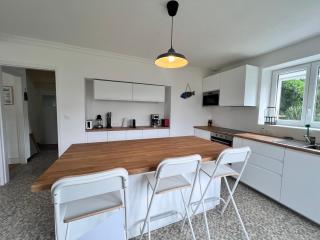 Sublime maison familiale refaite à neuf Quartier très calme verdoyant - Plobannalec-Lesconil - 4