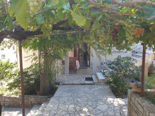 Mediterranean chill and grill with see view - 5