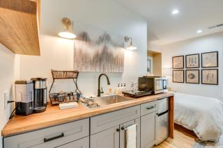 WFH-Friendly Studio - 5 Mi to Downtown Atlanta! - Atlanta - 3