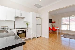 Breakaway on Byron - Spacious unit - Glenelg - 7