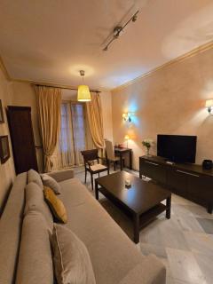 APARTAMENTO EN CASA PALACIO CENTRO HISTÓRICO - Sevilla - 2