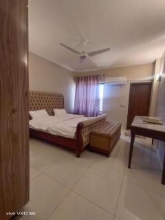 AQZ Apartments Three Bedroom - Islamabad - 4