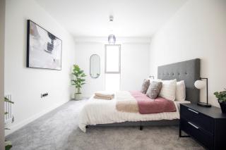 Luxury Free Parking Townhouse - 7