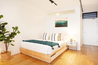 Stylish Studio with Balcony near Darling Square - Sydney - 9
