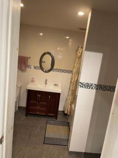 Self service small breakfast, 2 double beds private room - 7