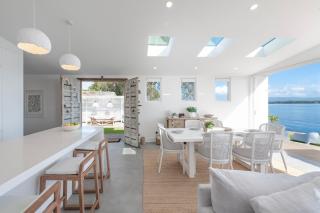 The Boathouse - Bonnells Bay - 9