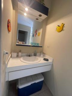 Bello y cómodo Apartamento en la zona de Aguasal - Higuerote - 4