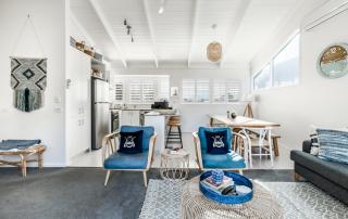 Stylish Beach House Retreat - Close to River & Shops - Barwon Heads - 5