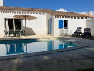 Villa avec Piscine Privée, Jardin Clos et 3 Chambres - Saint Jean de Monts - FR-1-323-549 - Saint-Jean-de-Monts - 9