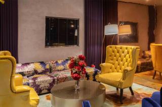 CHECK inn HIVE - Luodong - 2