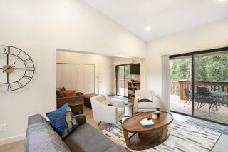 Sunwood Condos B6 condo - 1