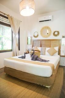 Greenhouse Siargao Roadside Boutique Apartments - General Luna - 5