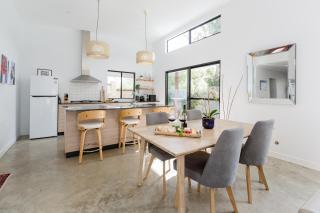 Marri Lodge - 2 Bedroom with Ensuites Spacious Townhouse - Margaret River - 0