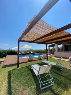 Georges Villa Galaxidi, family, pool and garden - Galaxidi - 8