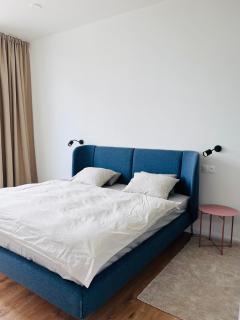 Chic and Central 2 bed apartment - Bratislava - 4