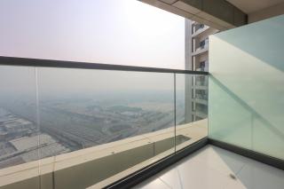 Livbnb - 2B with maid's room Overlooking Sheikh Zayed Road - 6