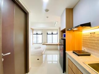 Simply Studio at Pollux Chadstone Apartment By Travelio - 5