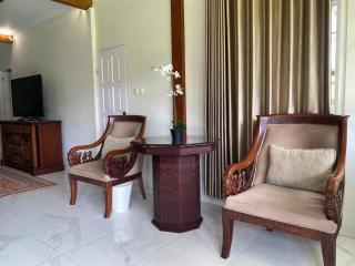 A beautiful and Spacious Rumah Manado 2 Bedrooms with Bathrooms Villa Marion Tomohon - Tomohon - 7