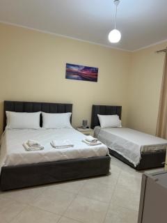 Rest House - Vlorë - 0