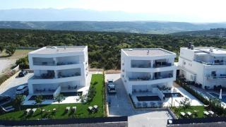 Apartments Twins with private pool - Novalja - 9
