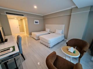 Chaisaeng Palace Hotel - Sing Buri - 7