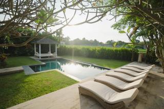 Isaiya Boutique Hotel - Canggu - 8