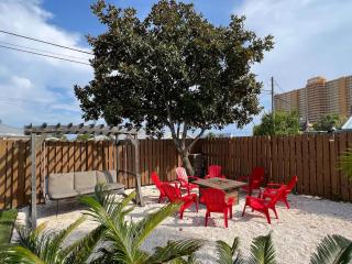 Renovated, Cozy Close To The Beach! - Panama City Beach - 8