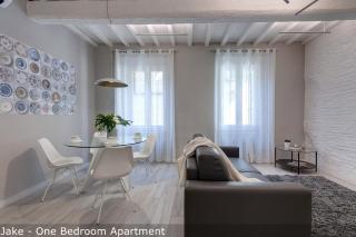 Jake & Francis Apartments by Mamo Florence - 3