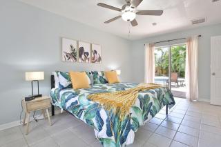 Coastal Villa W Amazing Courtyard - Splash Pad! - Sarasota - 4