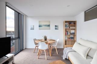 Northside Rendezvous - A Stylish Couples' Hideaway - Melbourne - 0