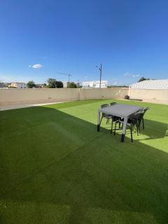 Apartamento Deluxe con terraza de 70m2 y garaje - 7