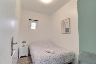 Degemer - T1 Apartment in Charpennes - Villeurbanne - Villeurbanne - 4