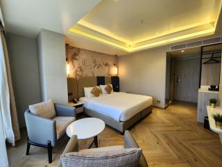 Dragonfly Hotel - The Art Hotel - Bombay - 4