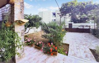 3 Bedroom Lovely Apartment In Vodice - Vodice - 2