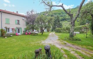 2 Bedroom Stunning Home In Burzet - Burzet - 6