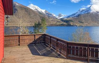 Stunning Home In Lauvstad With House Sea View - Lauvstad - 9