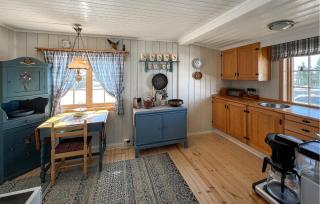 3 Bedroom Lovely Home In Sjusjøen - 8