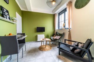 Stay Cosy Lille I Tourcoing - Appartement - Hypercentre - Parking securise - Wifi - Netflix - Cuisine - 6