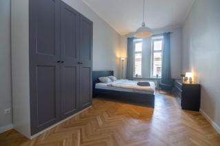 Elegant 3-Bedroom Haven - 3