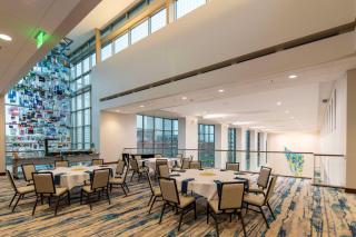 DoubleTree by Hilton Hotel Cedar Rapids Convention Complex - Cedar Rapids - 6